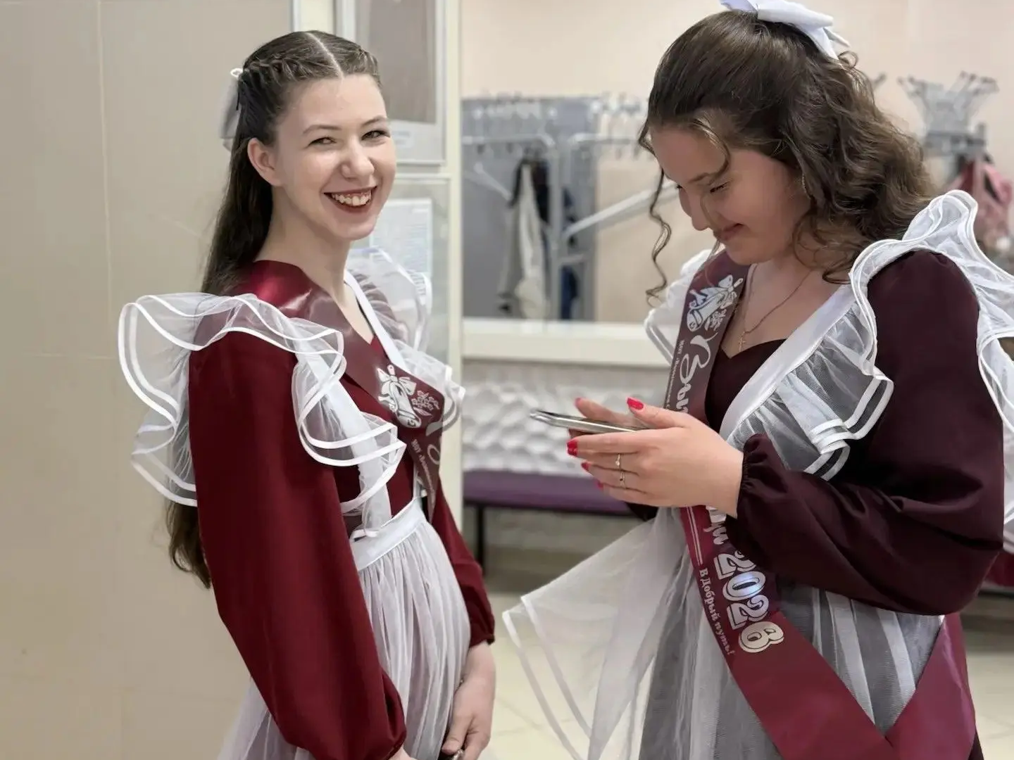 9 классники.